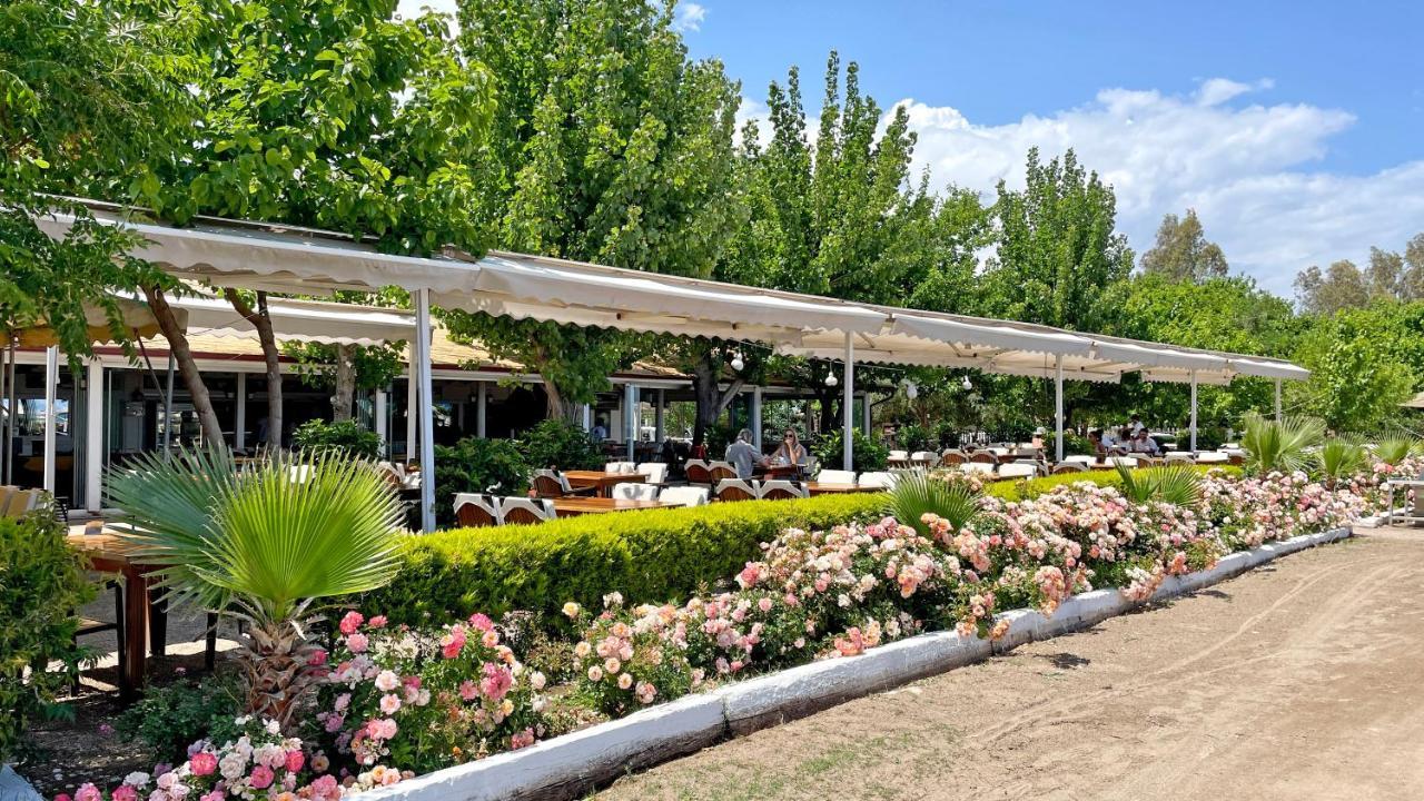 爱达酒店 Çıralı 外观 照片
